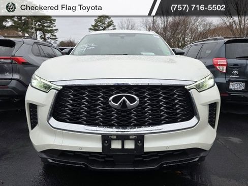Used 2023 INFINITI QX60 Luxe w/ Performance Audio Package image 2
