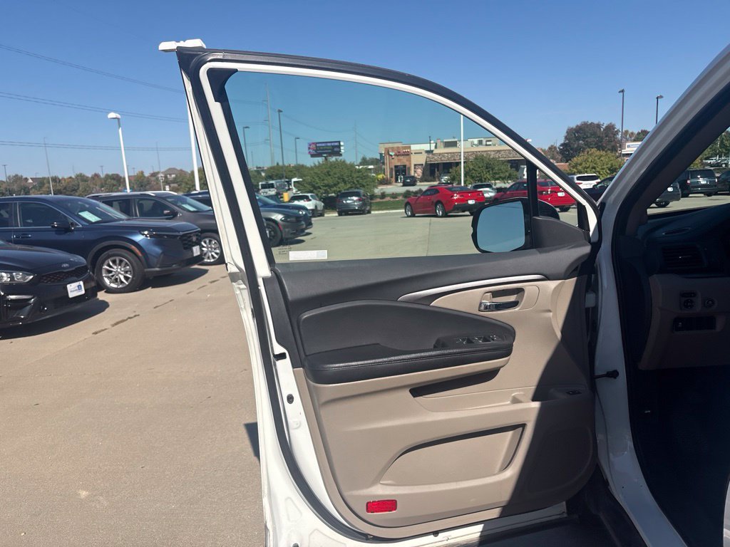 Certified 2018 Honda Pilot EX-L image 9