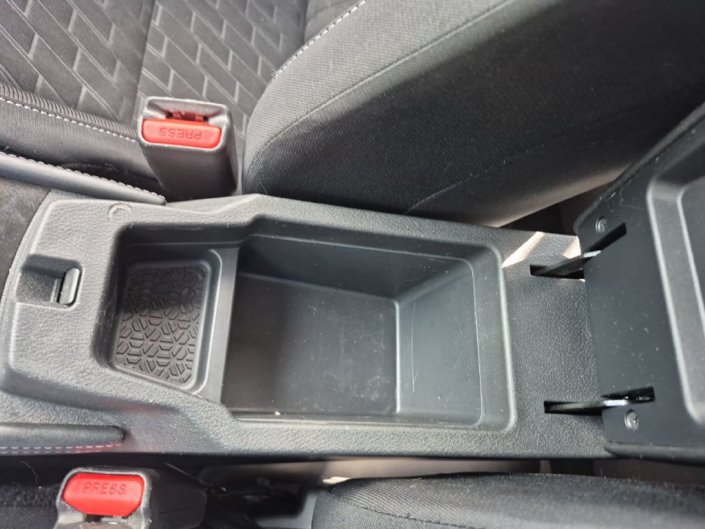 Used 2022 Nissan Kicks SV FWD image 24