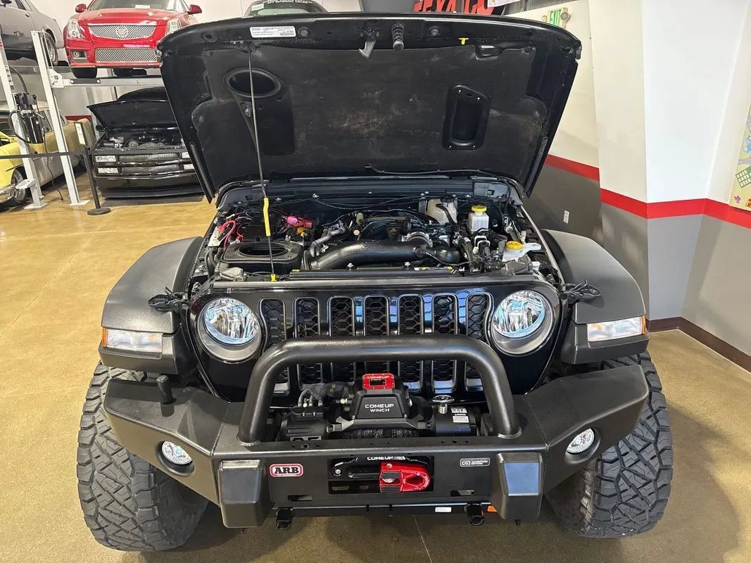 Used 2023 Jeep Gladiator Rubicon w/ Cold Weather Group AWD/4WD image 57