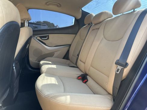 Used 2013 Hyundai Elantra GLS w/ Preferred Pkg FWD image 11