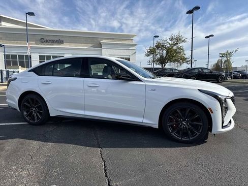 New 2026 Cadillac CT5 V AWD/4WD image 7