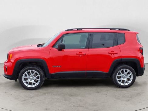 Used 2020 Jeep Renegade Sport w/ Sport Appearance Group AWD/4WD image 2