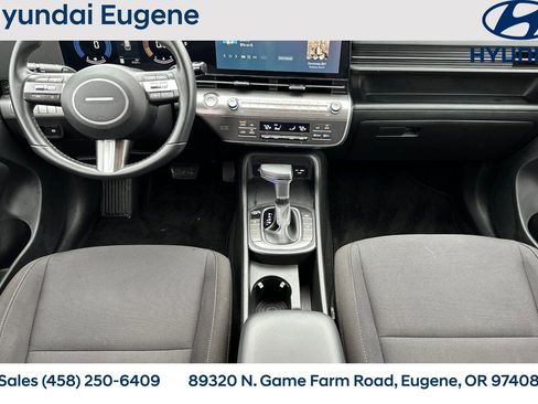 Used 2024 Hyundai Kona SEL image 18