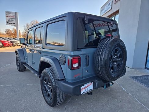 Used 2024 Jeep Wrangler Sport image 7