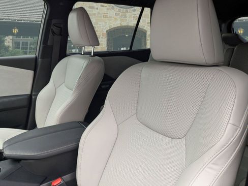 Used 2025 Lexus TX 350 FWD w/ Technology Package image 8