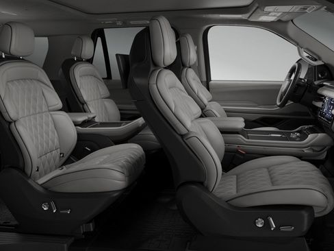New 2026 Lincoln Navigator L Black Label AWD/4WD image 22
