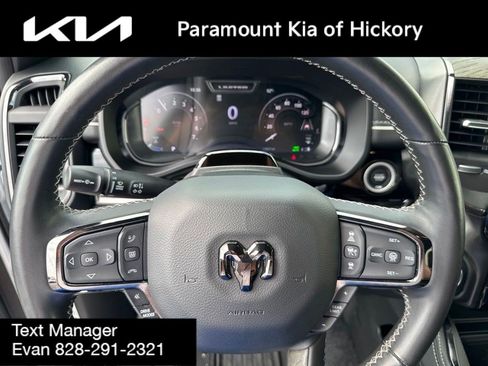 Used 2025 RAM 1500 Limited AWD/4WD image 37