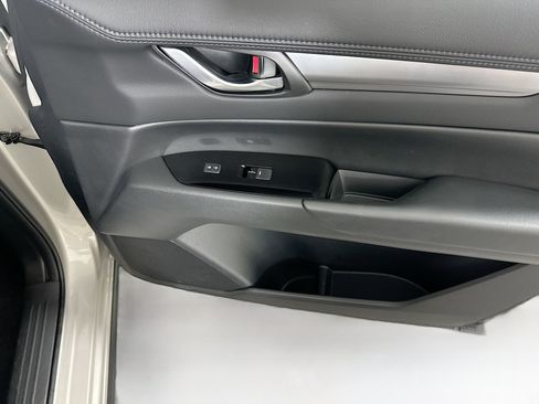 Used 2025 MAZDA CX-5 AWD 2.5 S w/ Select Package image 31