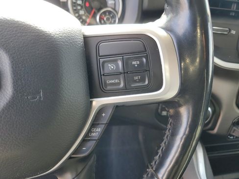 Used 2019 RAM 2500 Big Horn image 15