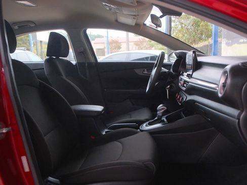 Used 2020 Kia Forte LXS image 33