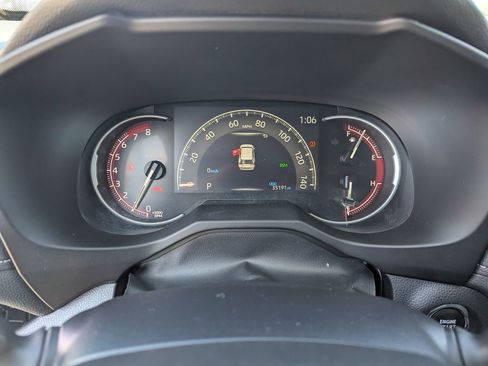 Used 2023 Toyota RAV4 XLE AWD/4WD image 25