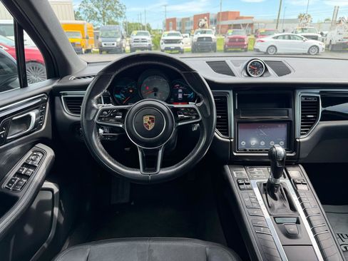Used 2016 Porsche Macan S AWD/4WD image 13