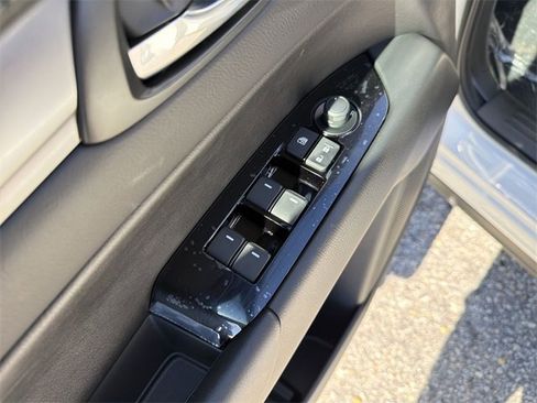 New 2025 MAZDA CX-5 AWD 2.5 S w/ Preferred Package image 13