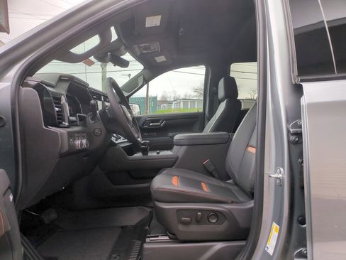 New 2026 GMC Sierra 1500 AT4 w/ AT4 Premium Package AWD/4WD image 12