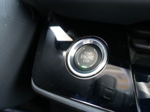 Used 2025 Buick Envision Preferred image 32