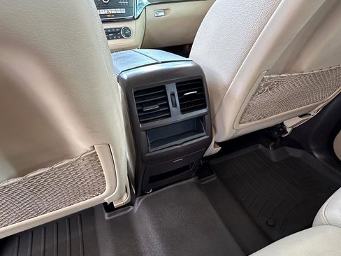 Used 2018 Mercedes-Benz GLE 350 4MATIC image 33