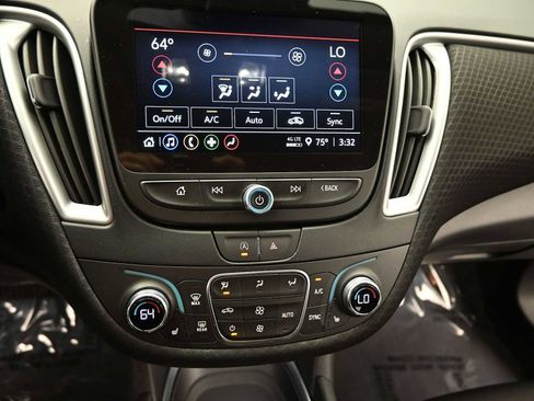 Used 2023 Chevrolet Malibu LT image 34