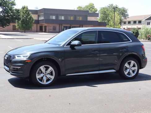 Used 2018 Audi Q5 2.0T Premium Plus w/ Premium Plus Package AWD/4WD image 10