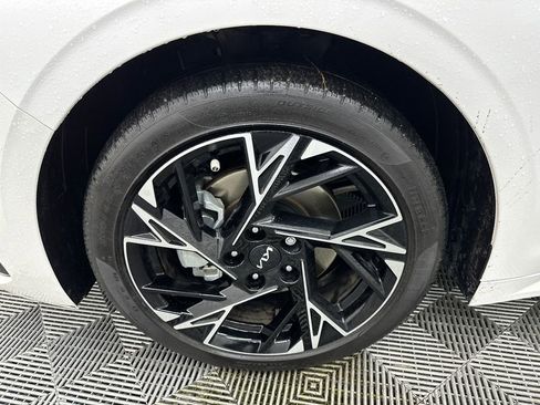 Used 2025 Kia K5 GT-Line w/ GT-Line Premium Package image 11