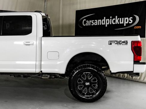 Used 2020 Ford F250 Lariat image 12