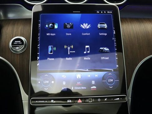 Used 2024 Mercedes-Benz GLC 300 GLC 300 w/ Driver Assistance Package image 7