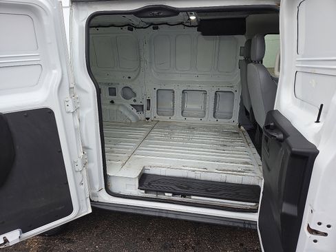 Used 2018 Ford Transit 150 130 Low Roof RWD image 7