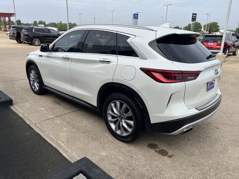 Used 2022 INFINITI QX50 Essential FWD image 4