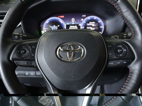 Used 2024 Toyota RAV4 XSE w/ Weather Package AWD/4WD image 14