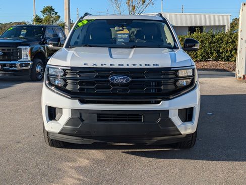 Certified 2025 Ford Expedition Max Active image 8
