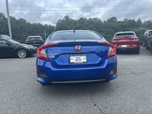 Used 2018 Honda Civic EX-T image 6