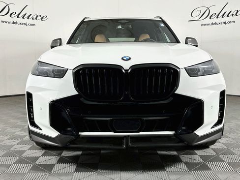 Used 2025 BMW X5 xDrive40i w/ M Sport Package AWD/4WD image 2