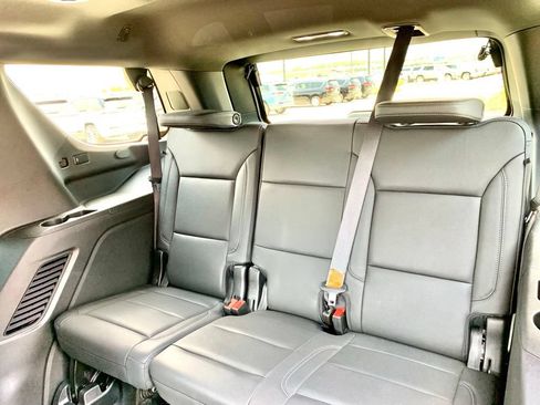 Used 2024 Chevrolet Tahoe LT RWD image 20