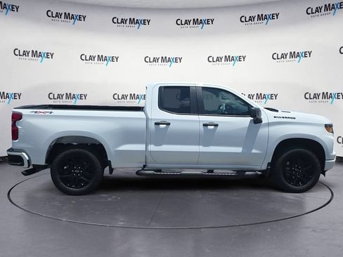 New 2026 Chevrolet Silverado 1500 Custom w/ Turbomax Blackout Package AWD/4WD image 6