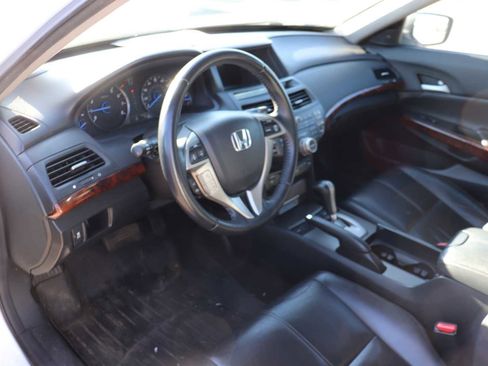 Used 2011 Honda Crosstour EX-L image 10