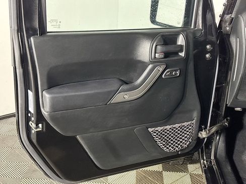 Used 2017 Jeep Wrangler Unlimited Sport w/ Quick Order Package 24S image 10