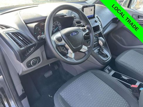 Used 2023 Ford Transit Connect XLT image 8