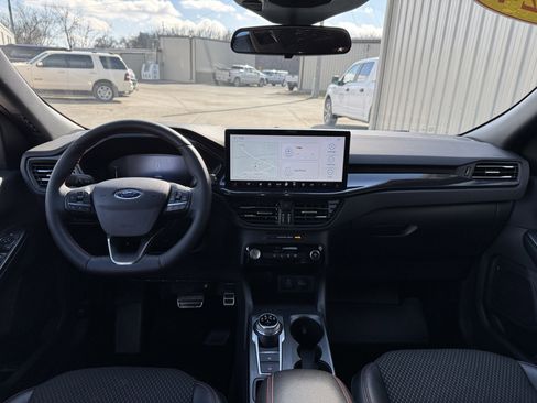 Used 2024 Ford Escape ST-Line w/ Tech Pack #1 image 24