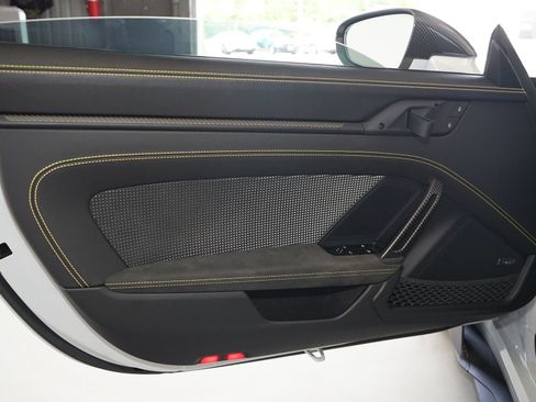 Used 2024 Porsche 911 GT3 RS RWD image 26