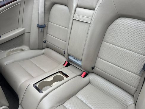 Used 2013 Mercedes-Benz E 350 E 350 image 25