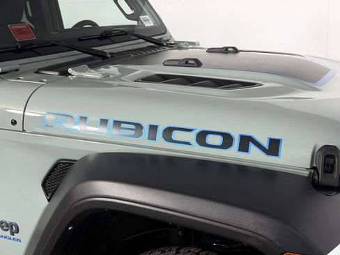 Used 2024 Jeep Wrangler Unlimited Rubicon 4xe AWD/4WD image 13
