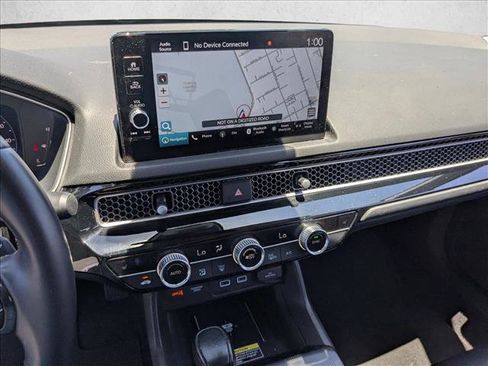 Used 2023 Honda Civic Touring image 12