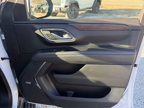 Used 2022 Chevrolet Tahoe High Country w/ Premium Package 2 image 21