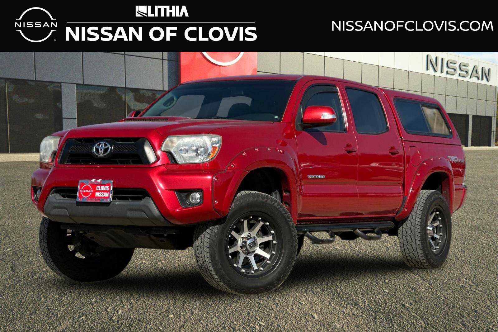 Used 2015 Toyota Tacoma 4x4 Double Cab w/ TRD Sport Package image 1