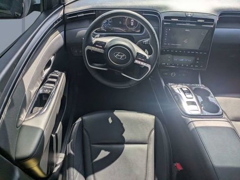 Used 2024 Hyundai Tucson Limited AWD/4WD image 17