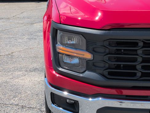 Used 2025 Ford F150 XL w/ Equipment Group 103A High AWD/4WD image 8