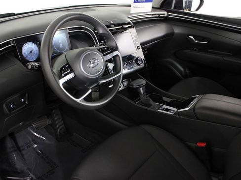 Certified 2024 Hyundai Tucson SE image 16