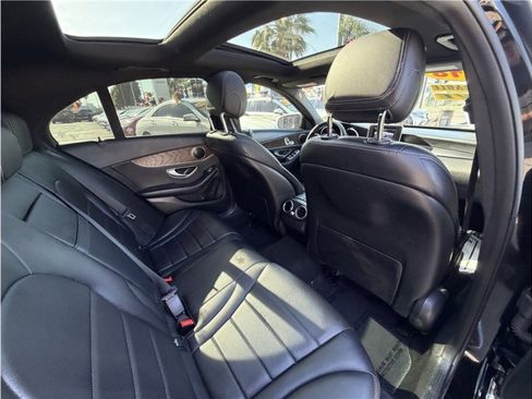 Used 2018 Mercedes-Benz C 300 Sedan image 25
