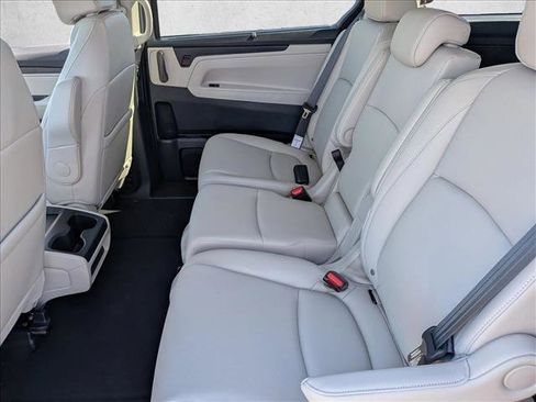 New 2026 Honda Odyssey EX-L image 15