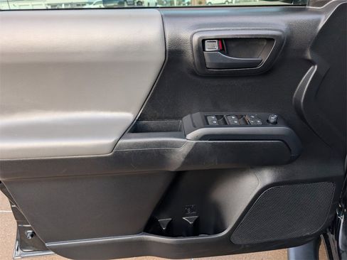 Used 2021 Toyota Tacoma SR image 18